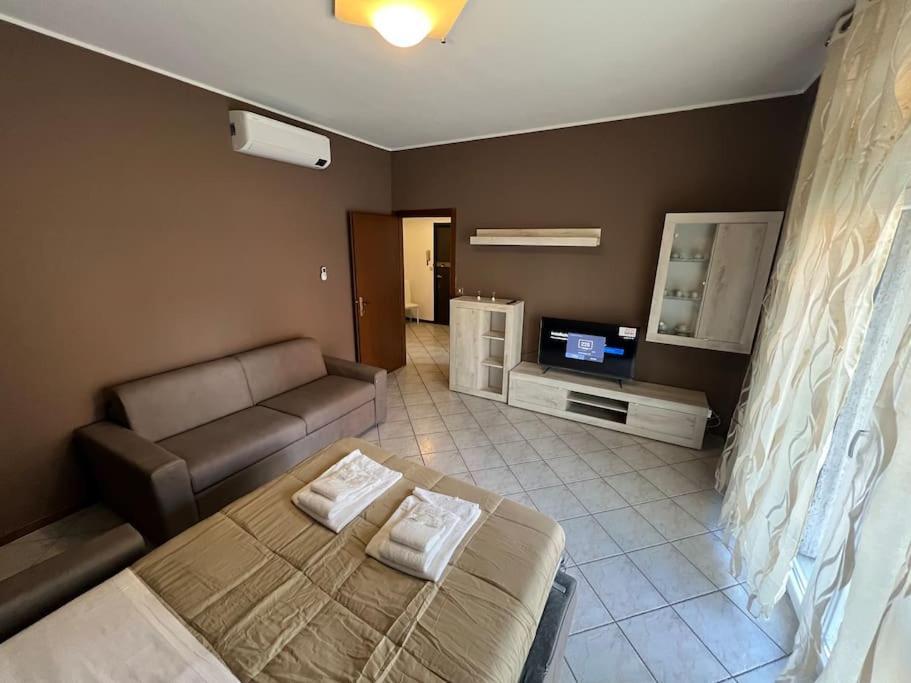 Orio Relax 24H Airport 1 - 3 Minute From Arrival By Bus Apartamento Bérgamo Exterior foto